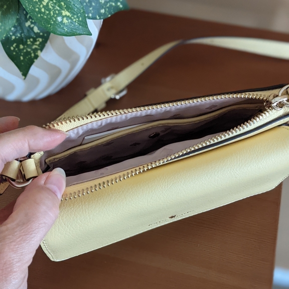 Kate Spade Karlee Crossbody - Picture 6 of 6